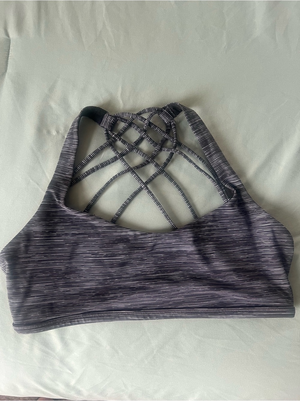 Women’s lululemon  Striped Strappy Sports Bra